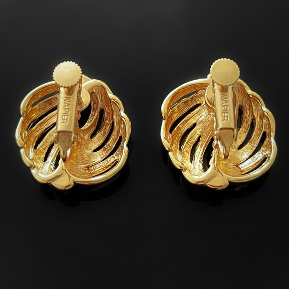 **SOLD**✨Stunning VTG Signed Napier Screwback Clip On Ears - Picture 2 of 2